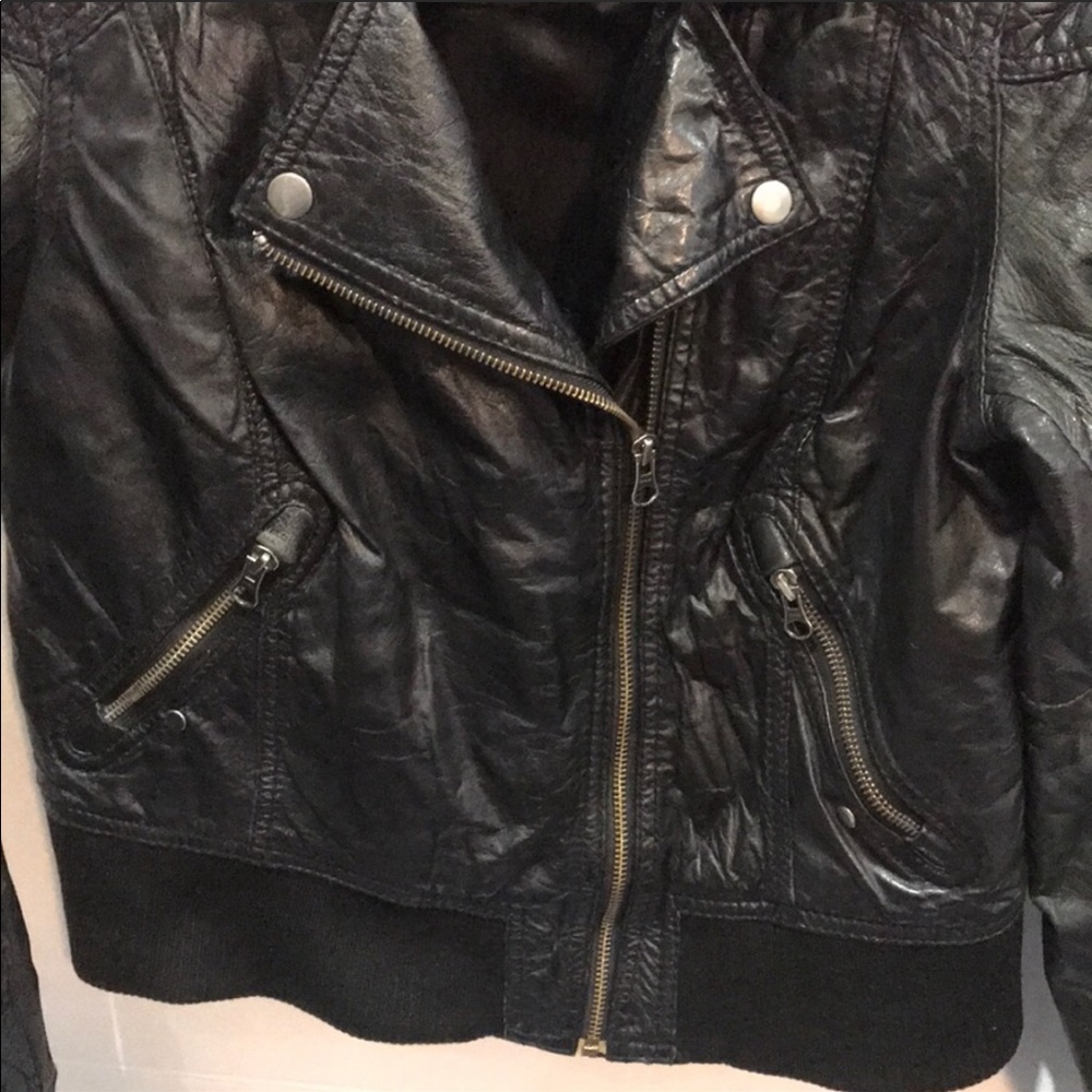 HOST PICK🌸 Barneys Original Leather Biker Jacket - Picture 5 of 16